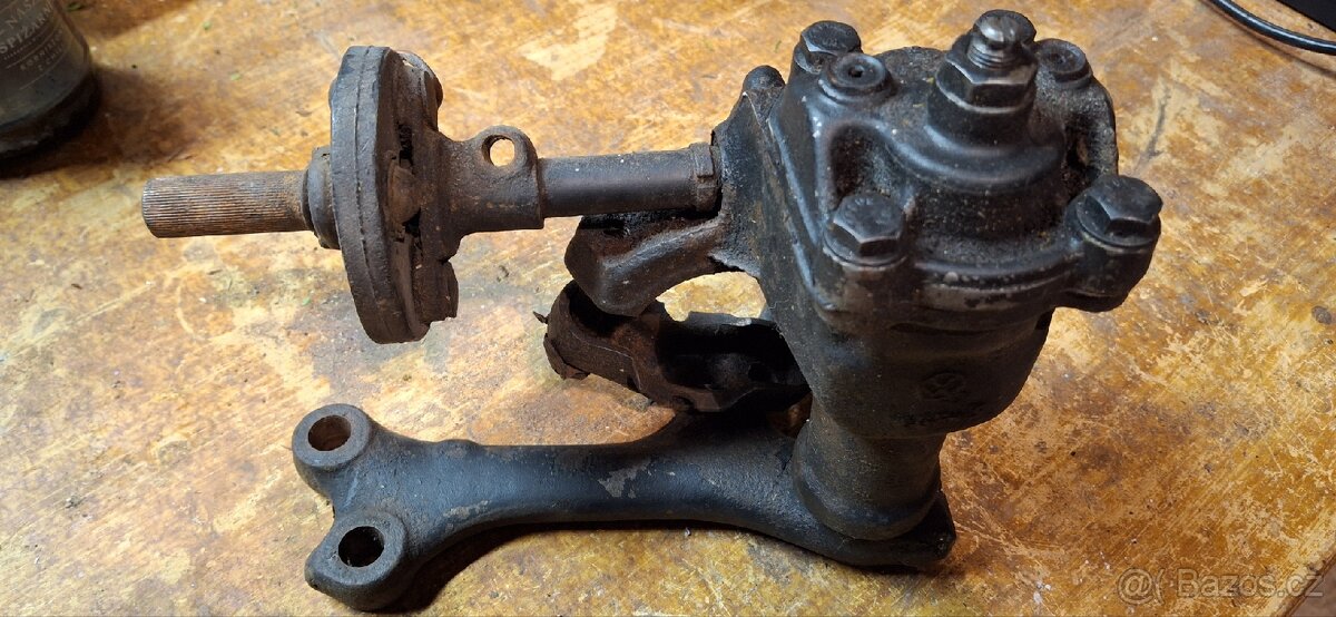 VW brouk prevodka řízení 311 415 131 B - 3