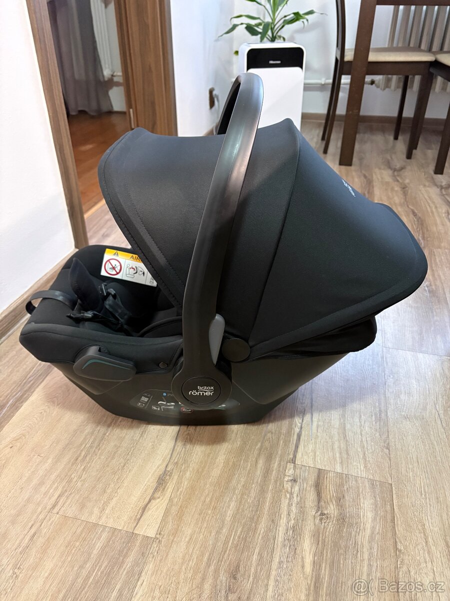 Autosedačka Britax Römer Baby-Safe Core Space Black - 3