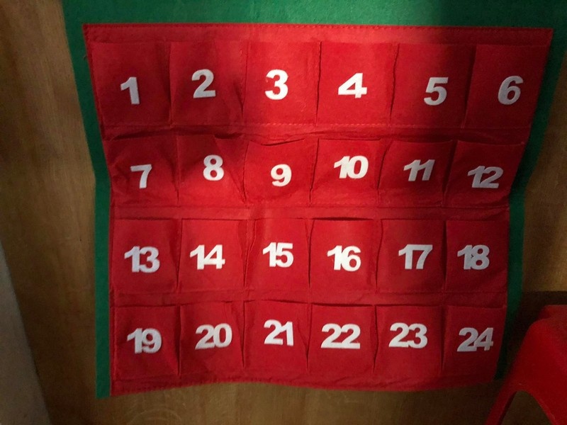 Adventní kalendář s kapsičkami - 3