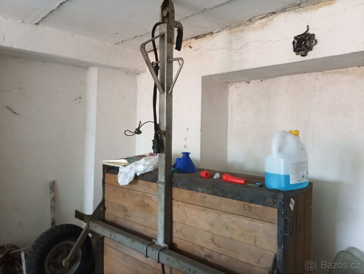 Přívěsný lehký vozík za OA - 3