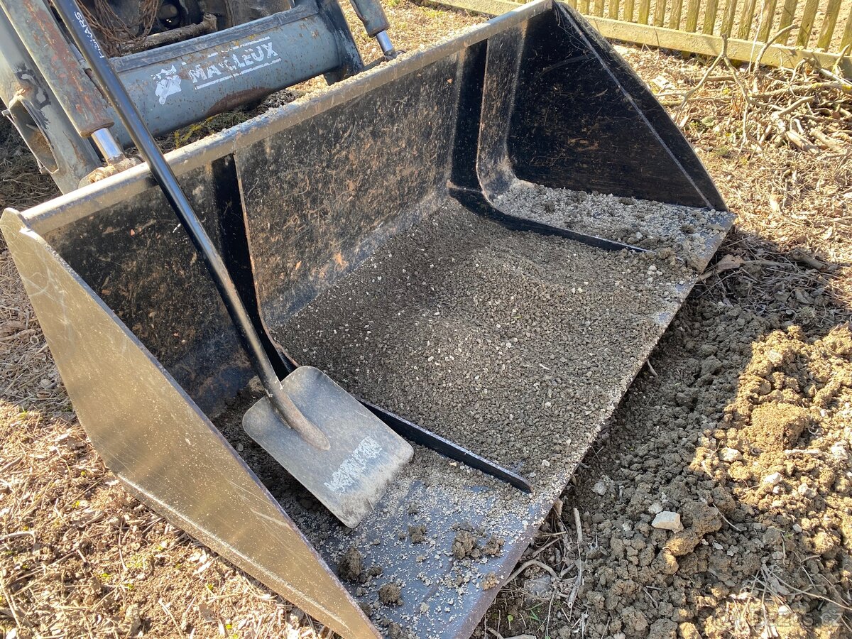 Koňský hnůj s hlínou - 3