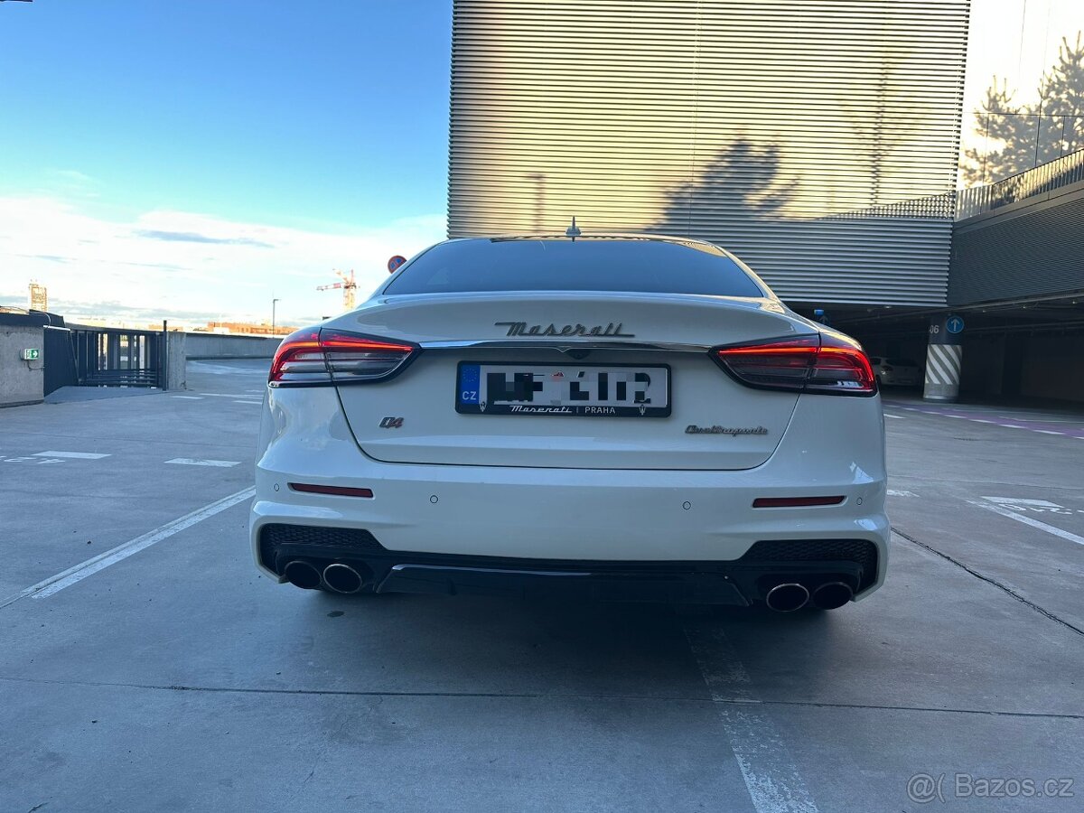 Predám Maserati Quattroporte SQ4 2017 - 3