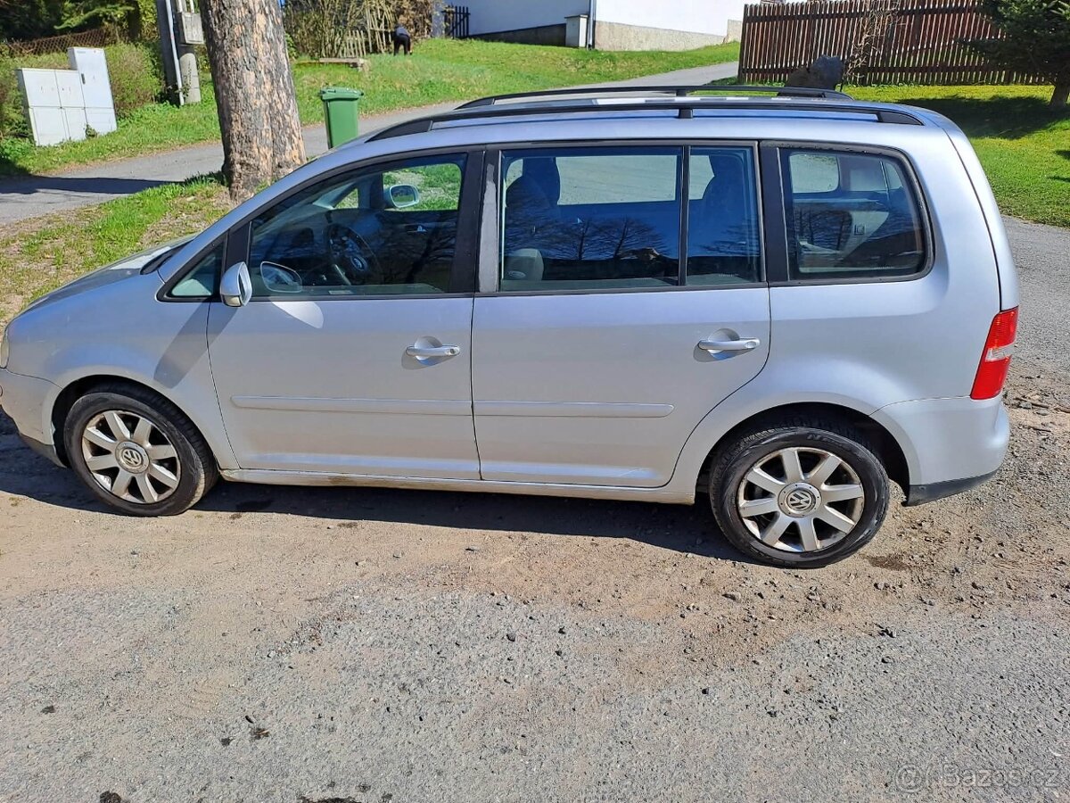 VW Touran automat - 3