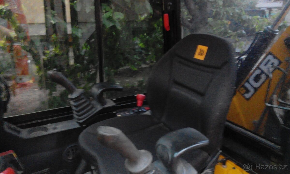 JCB 1CX - 3