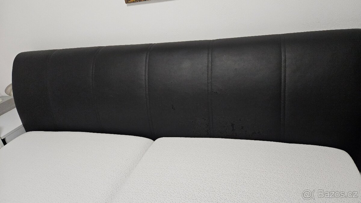 Manželská postel s úložným prostorem a čelem - 3