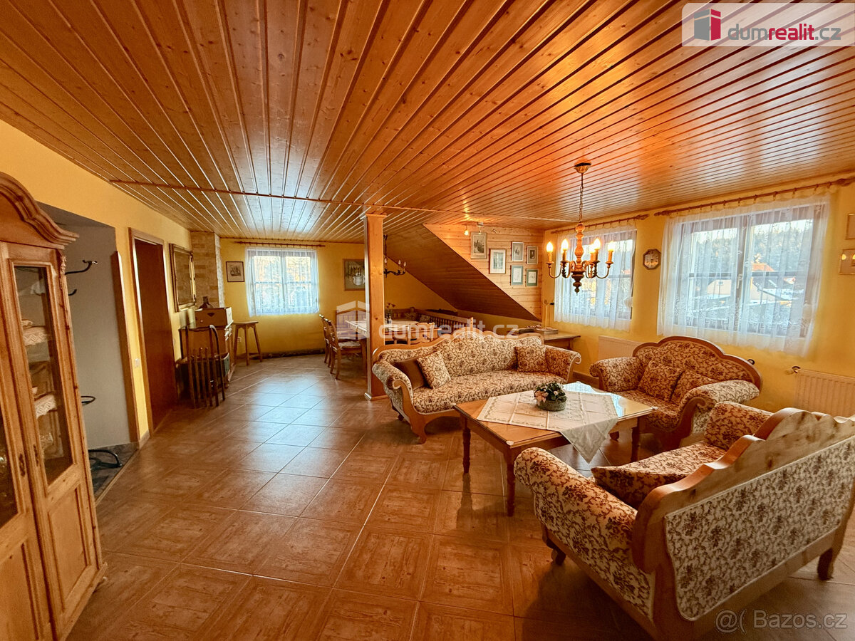 Pronájem, byt 3+1 v rodinném domě, Valy, okr. Cheb - 3