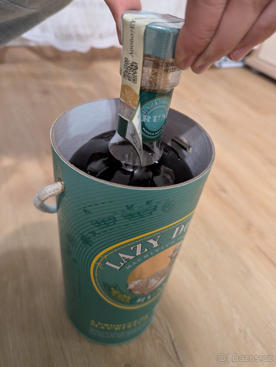 🎒 Nabízím rum Lazy Dodo 40% 0,7 l (tuba) za 500 Kč - 3