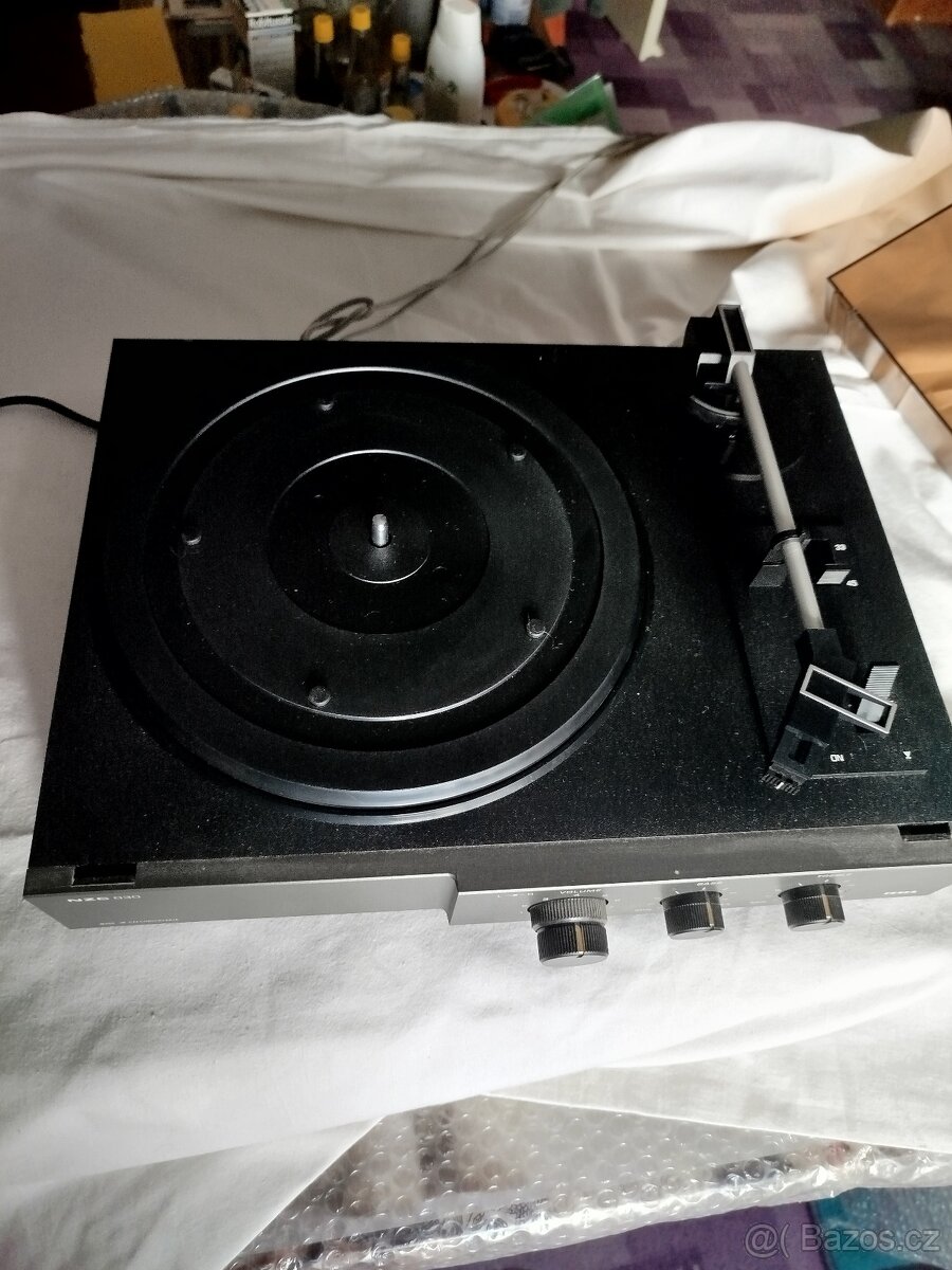 Stereofonní gramofon Tesla NZC 030, funkční - 3