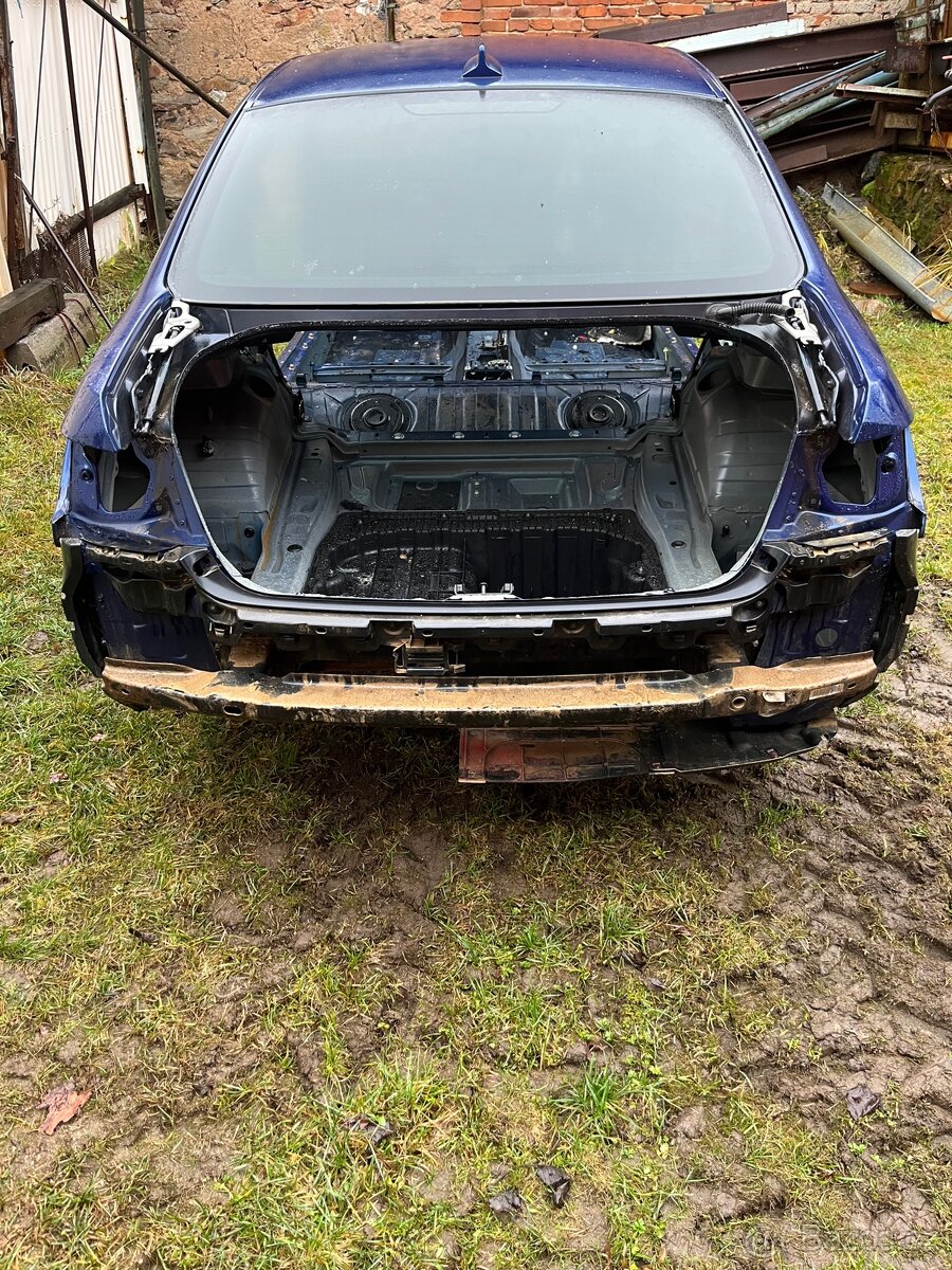 BMW e92 kastle, Anglická verze - 3