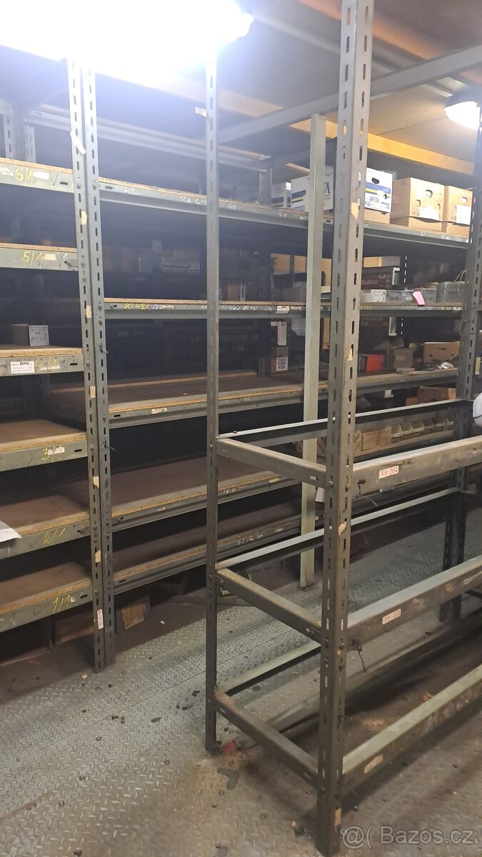 Prodám Ocelové regály - 3