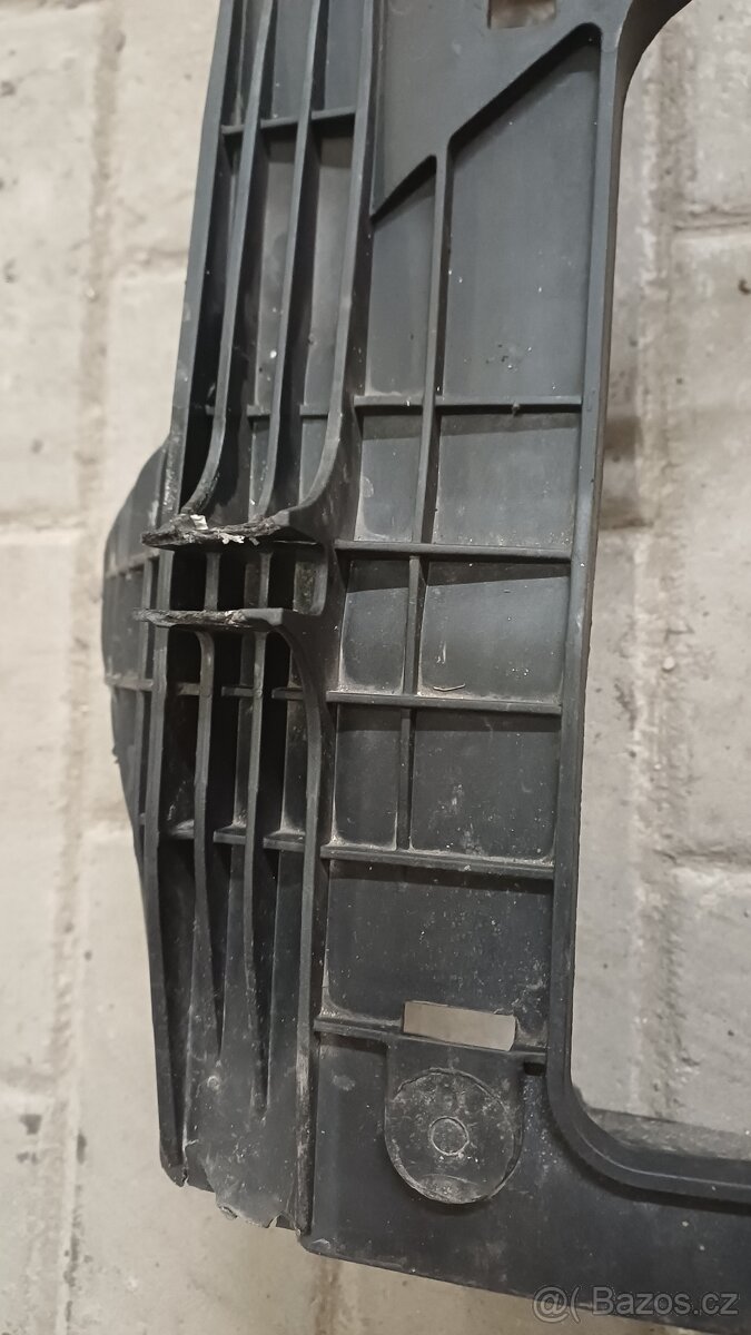 Chladičova stěna Škoda Rapid 5JA805588 - 3