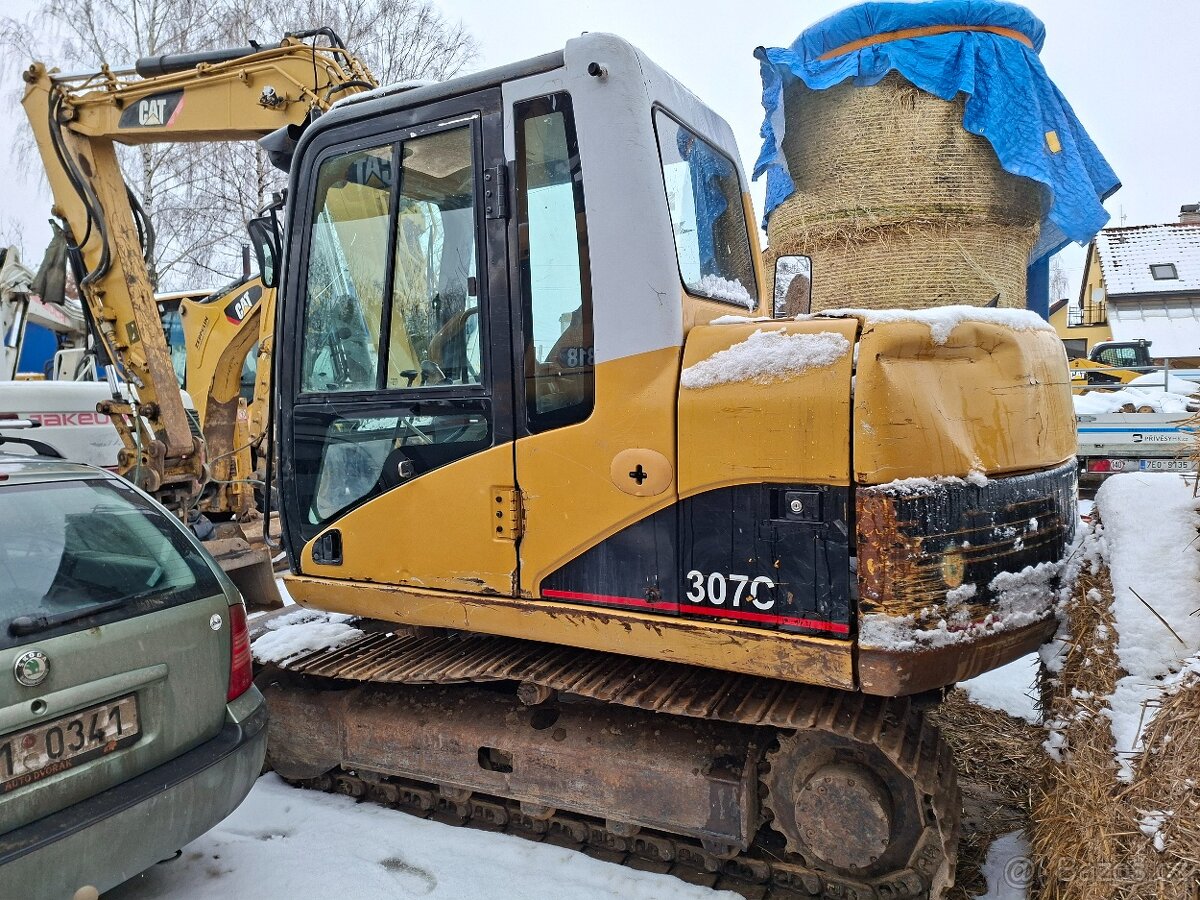 Caterpillar 307c - 3