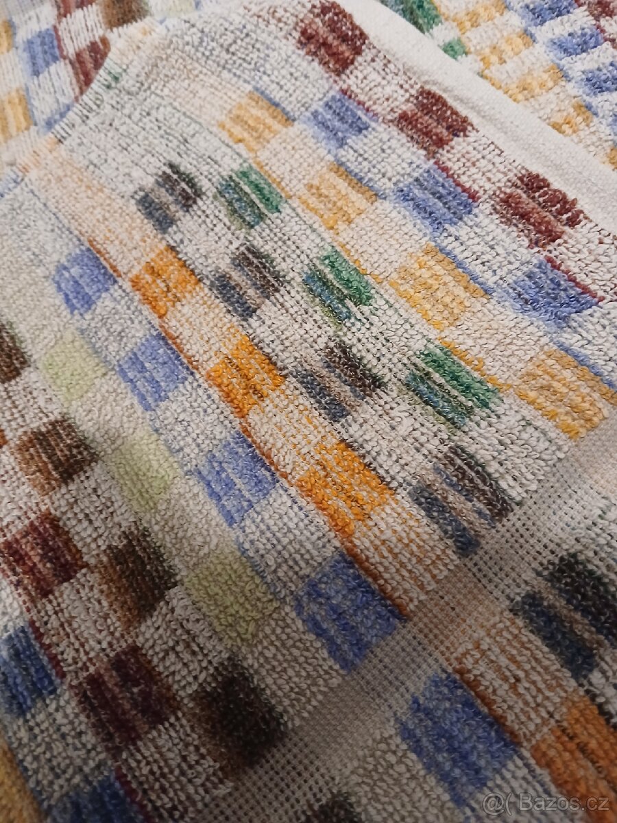 Sada kostkovaných ručníků - 3