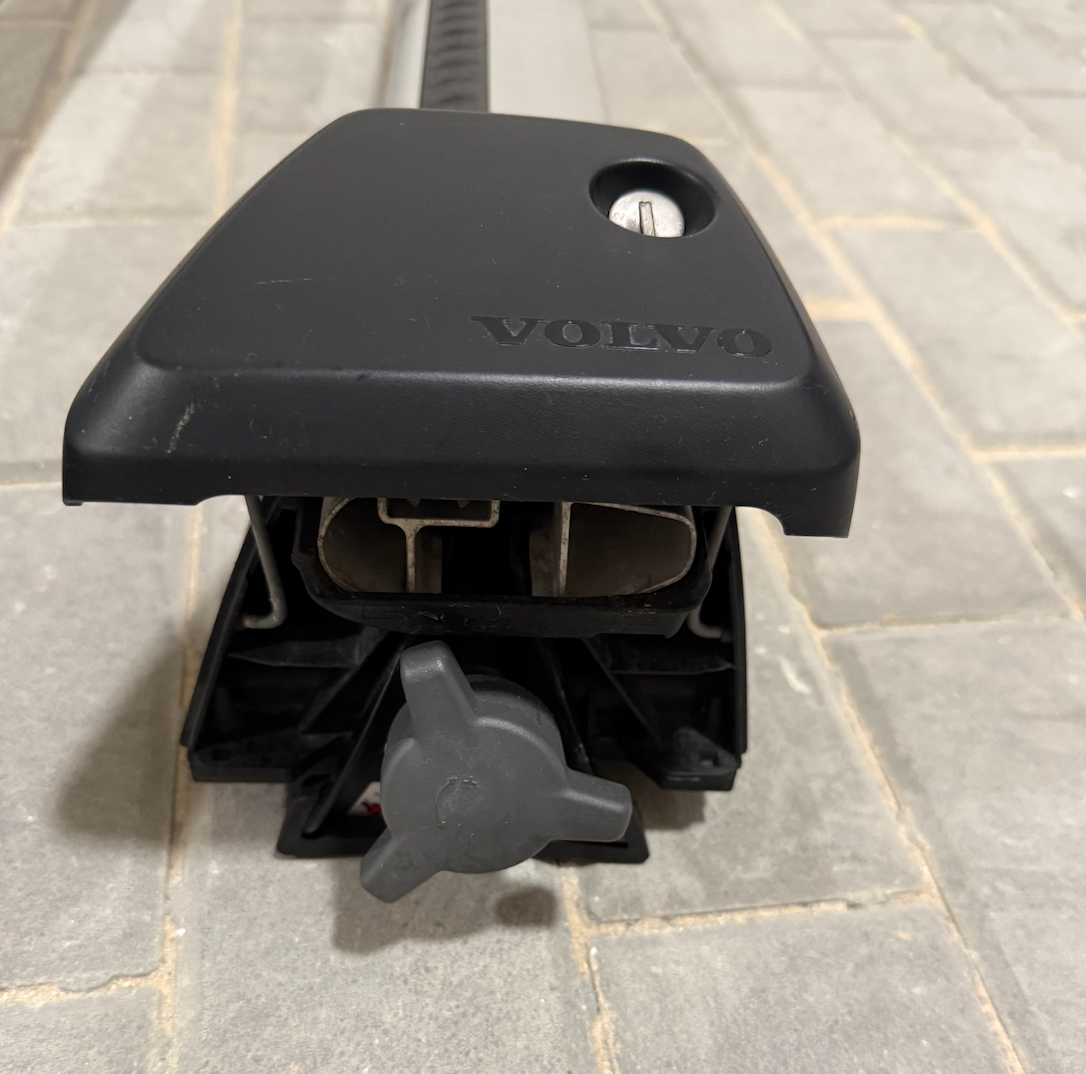 Střešní příčníky originál Volvo V90 od 2016 - 3