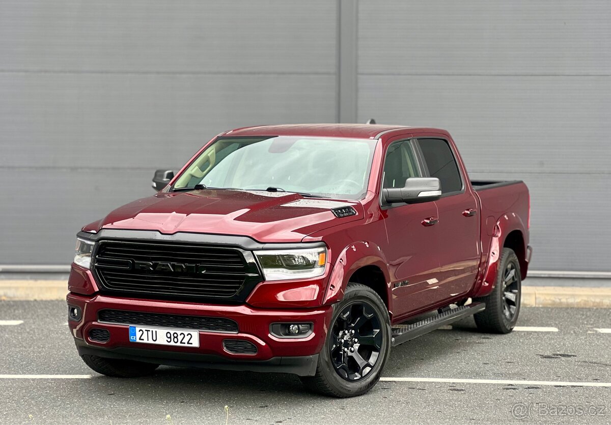 DODGE RAM 1500 5,7 V8 HEMI 295kw