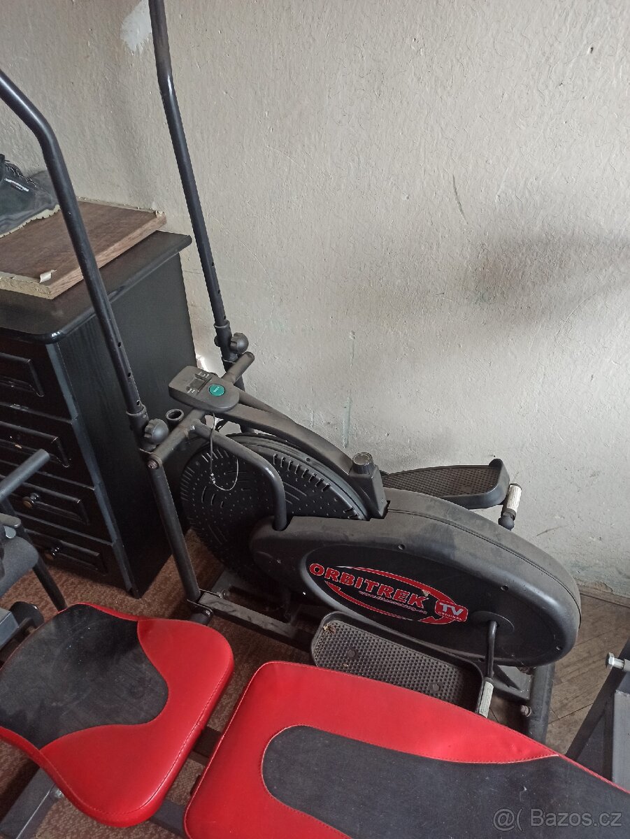 Posilovací lavice plus činka - 3