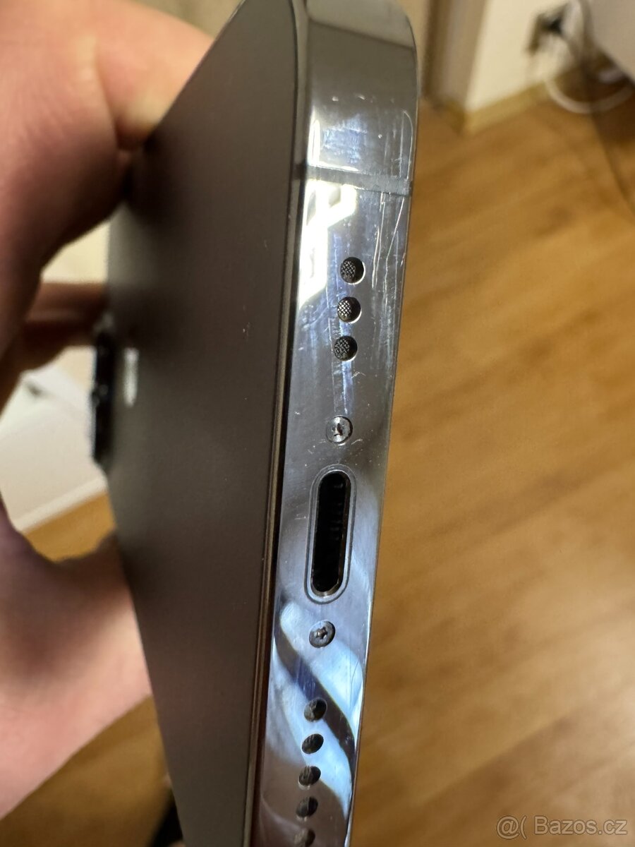 Apple iPhone 13 Pro, 128GB Graphite - 3