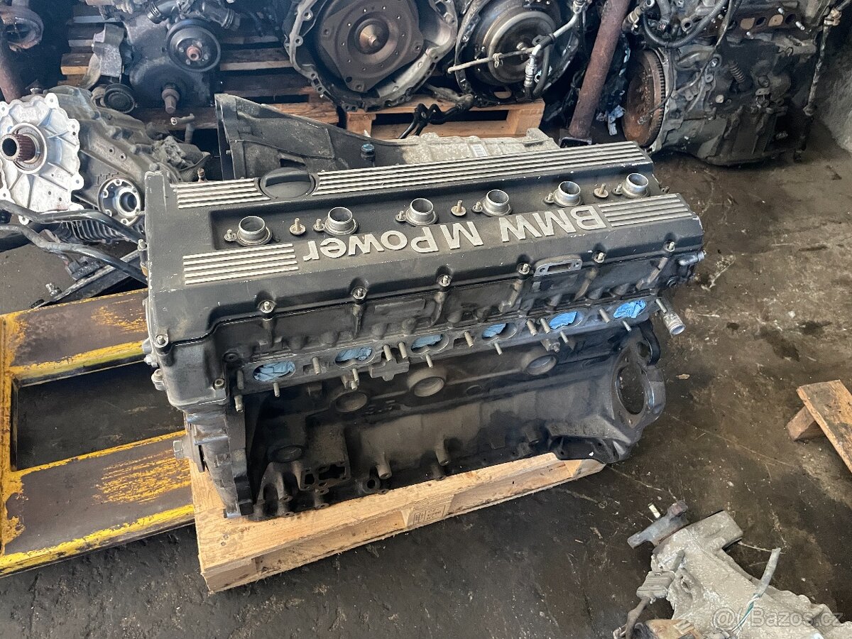 Bmw M5 e34 motor S38B36 315ps - 3