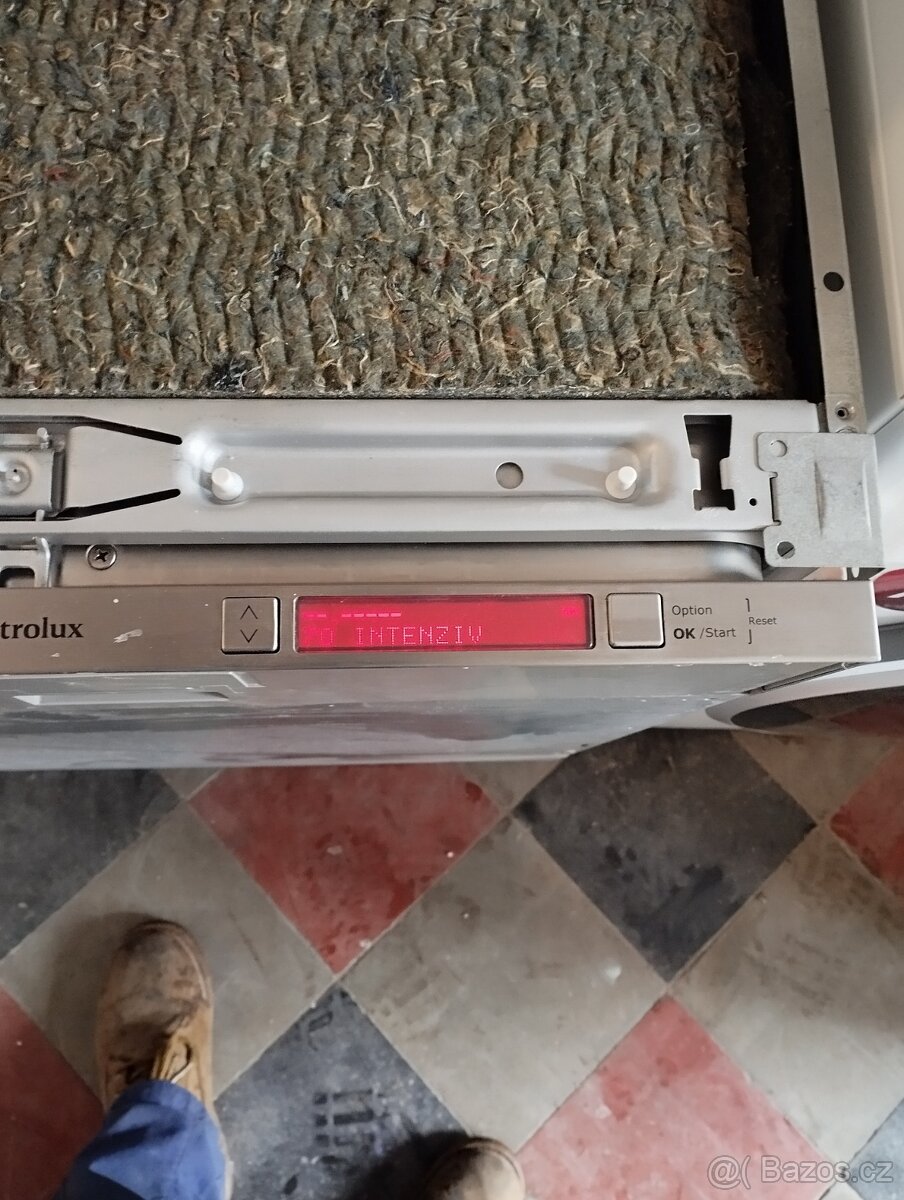 Plně vestavná myčka Electrolux - 3