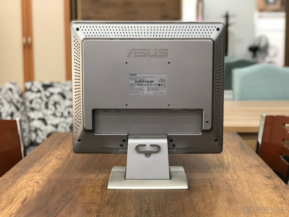 monitor - Asus 17" - MM17T - více kusů - 3