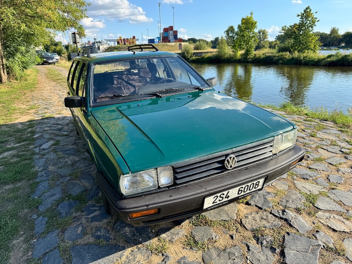 VW Passat B2 Combi (1987) - 3