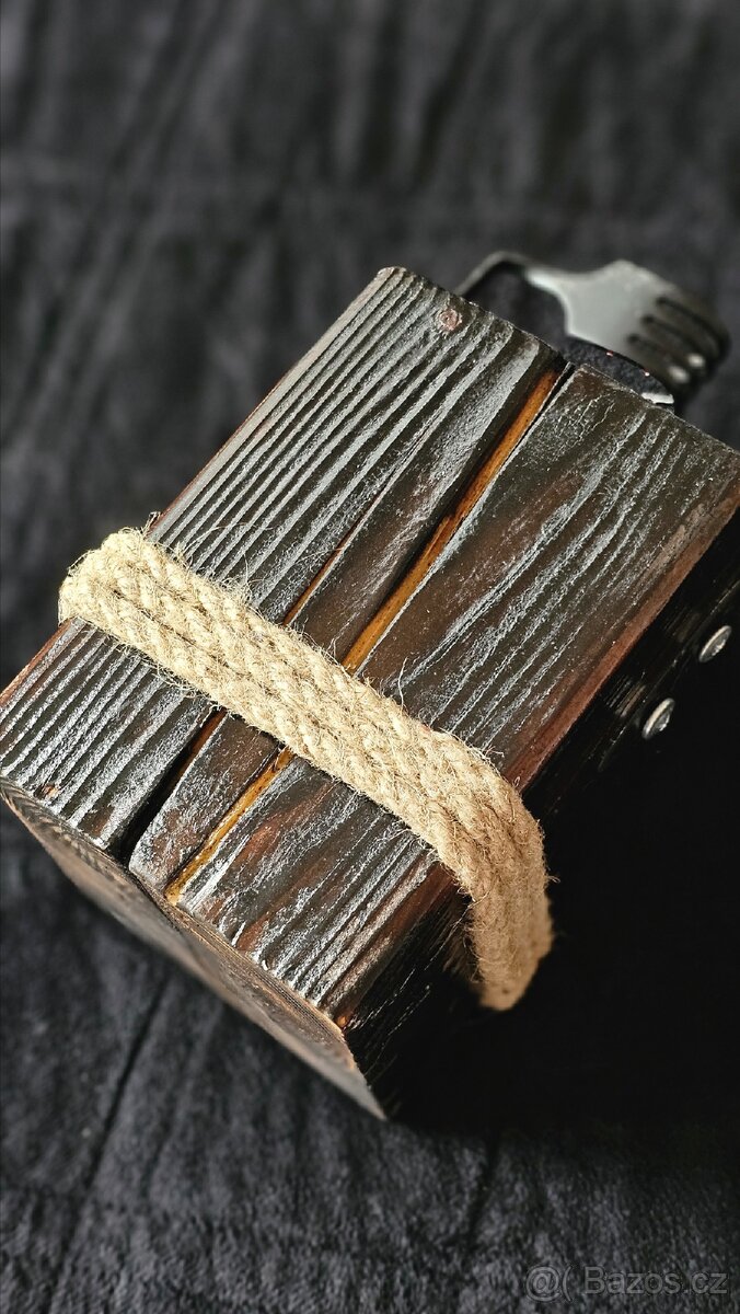 Svícen z přírodního dřeva - 3