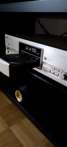 Pioneer DP – S06 compact disc player - 3