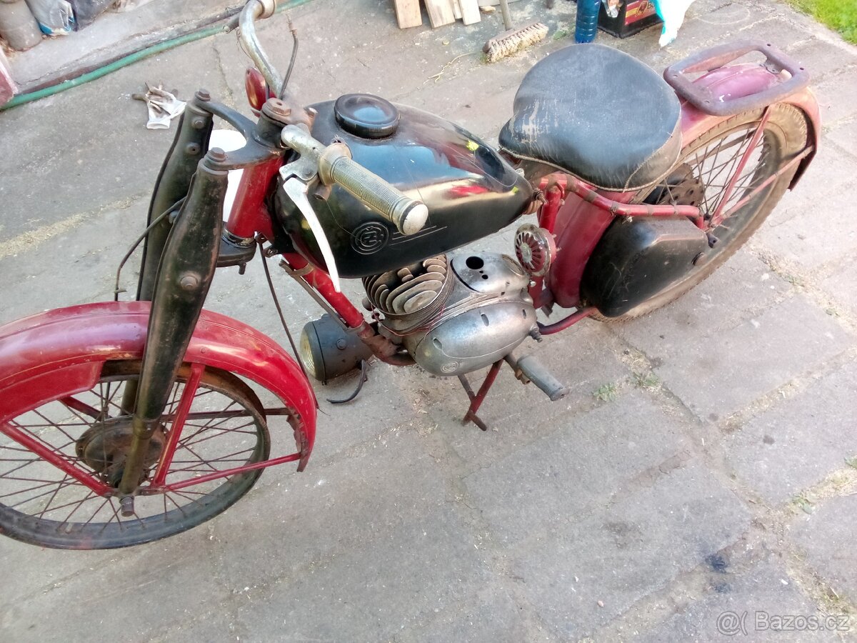 Čz 150 neodperovany zadek. - 3