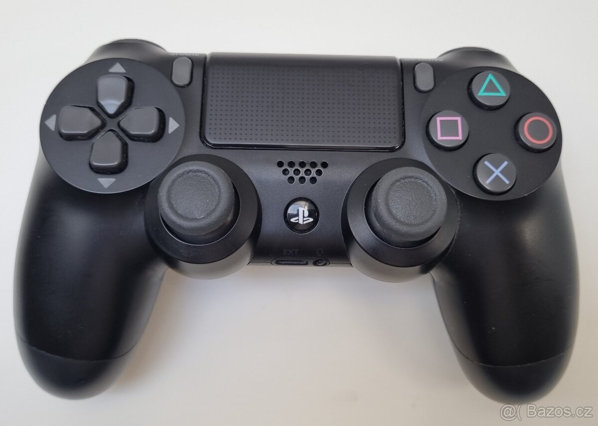 Playstation 4 Pro 1TB - 3