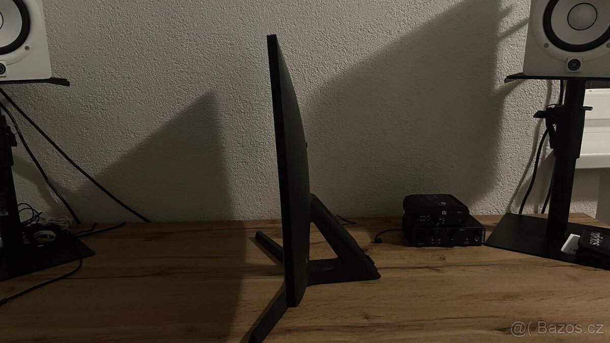 24" Samsung S24R350 – Full HD, IPS, 75Hz - 3