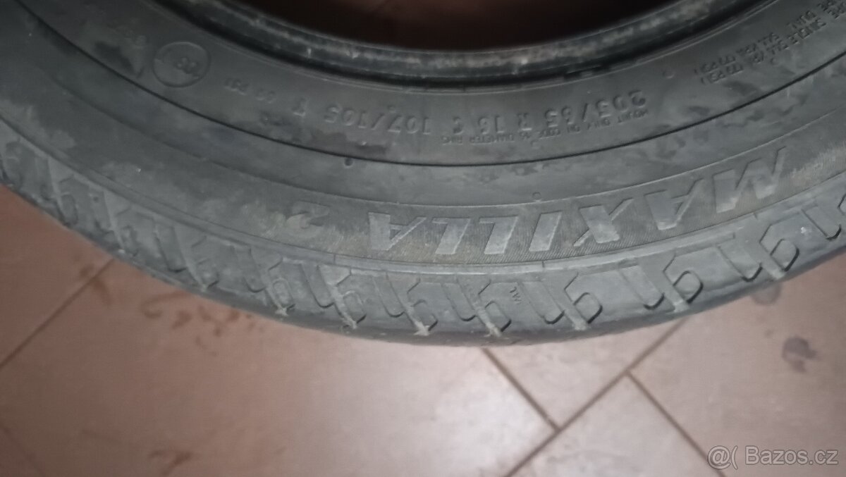 4 letní 205/65 R16C matador - 3