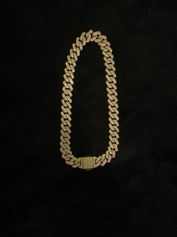Zlatý chain - 3