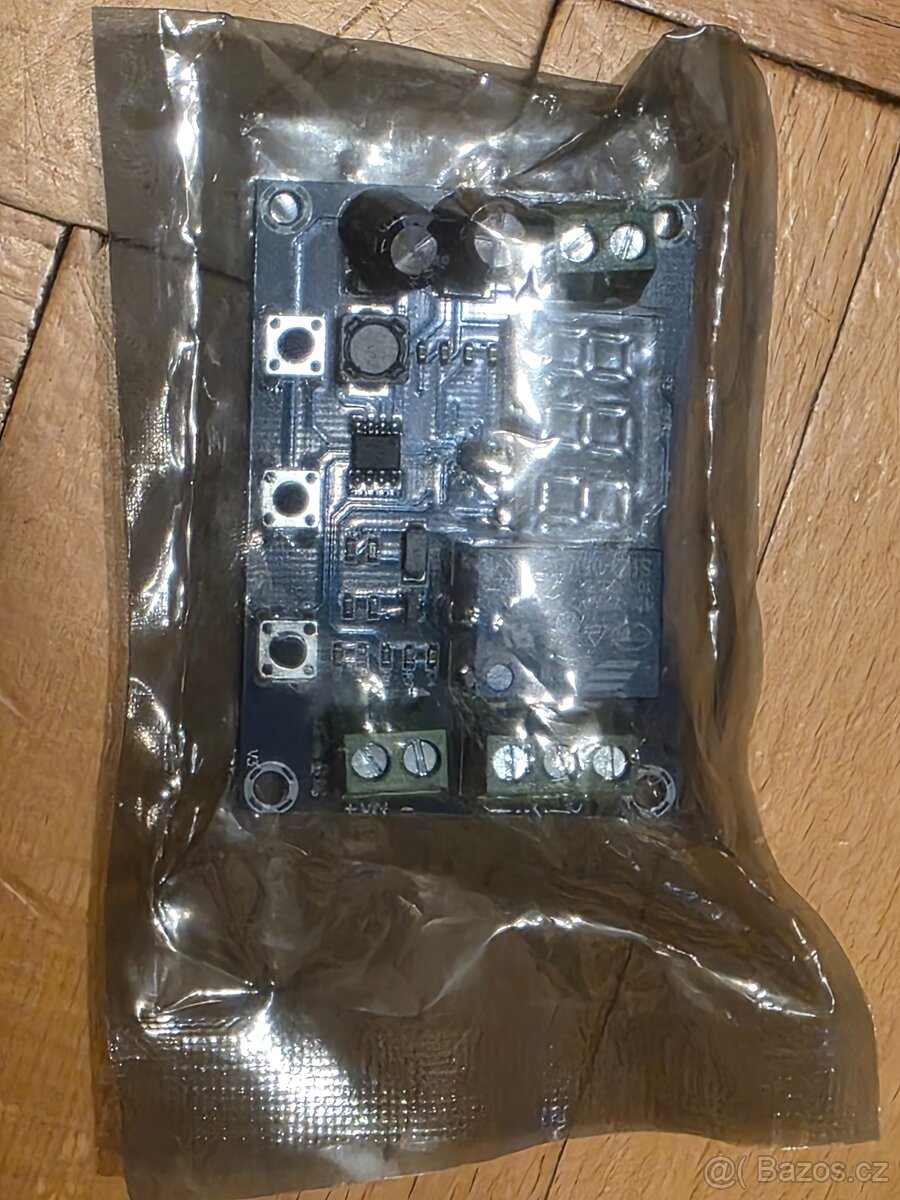 12V časový spínač, nový - 3