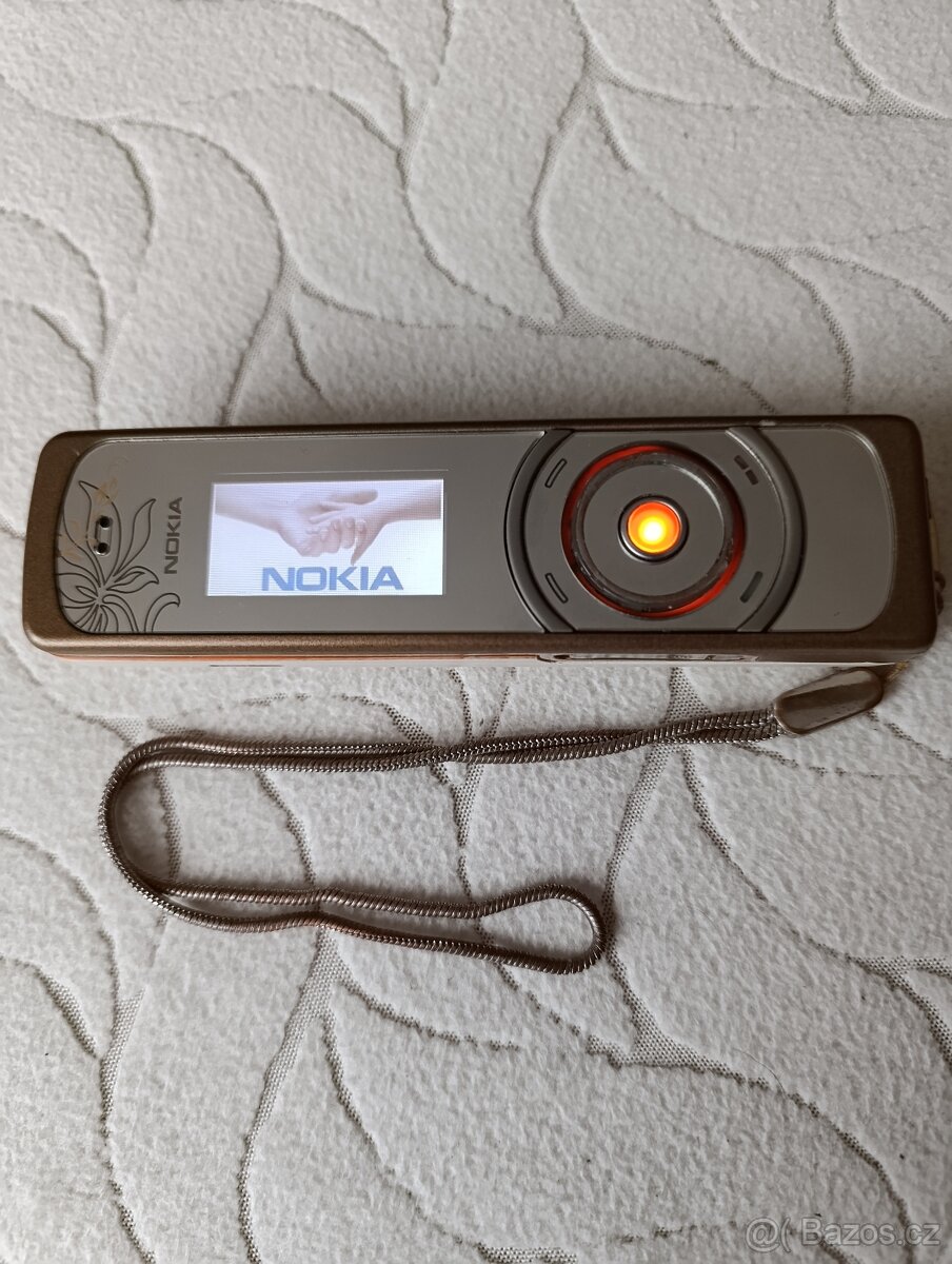 funkční NOKIA 7380 - 3