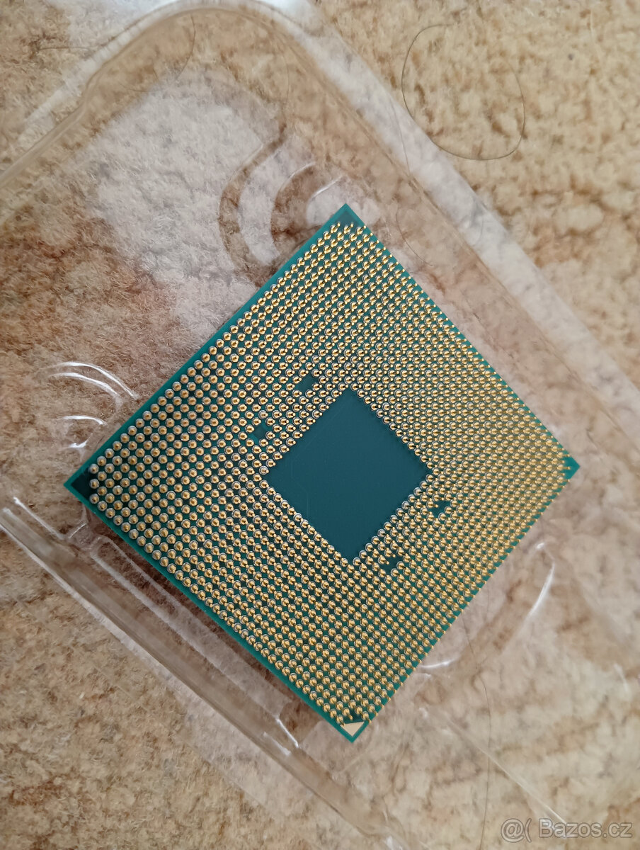 CPU AMD Ryzen 2700x,sock. AM4 - 3