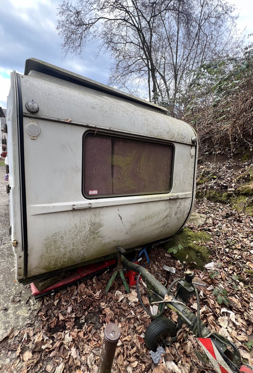Karavan Thrun-Eicher 375 - 3