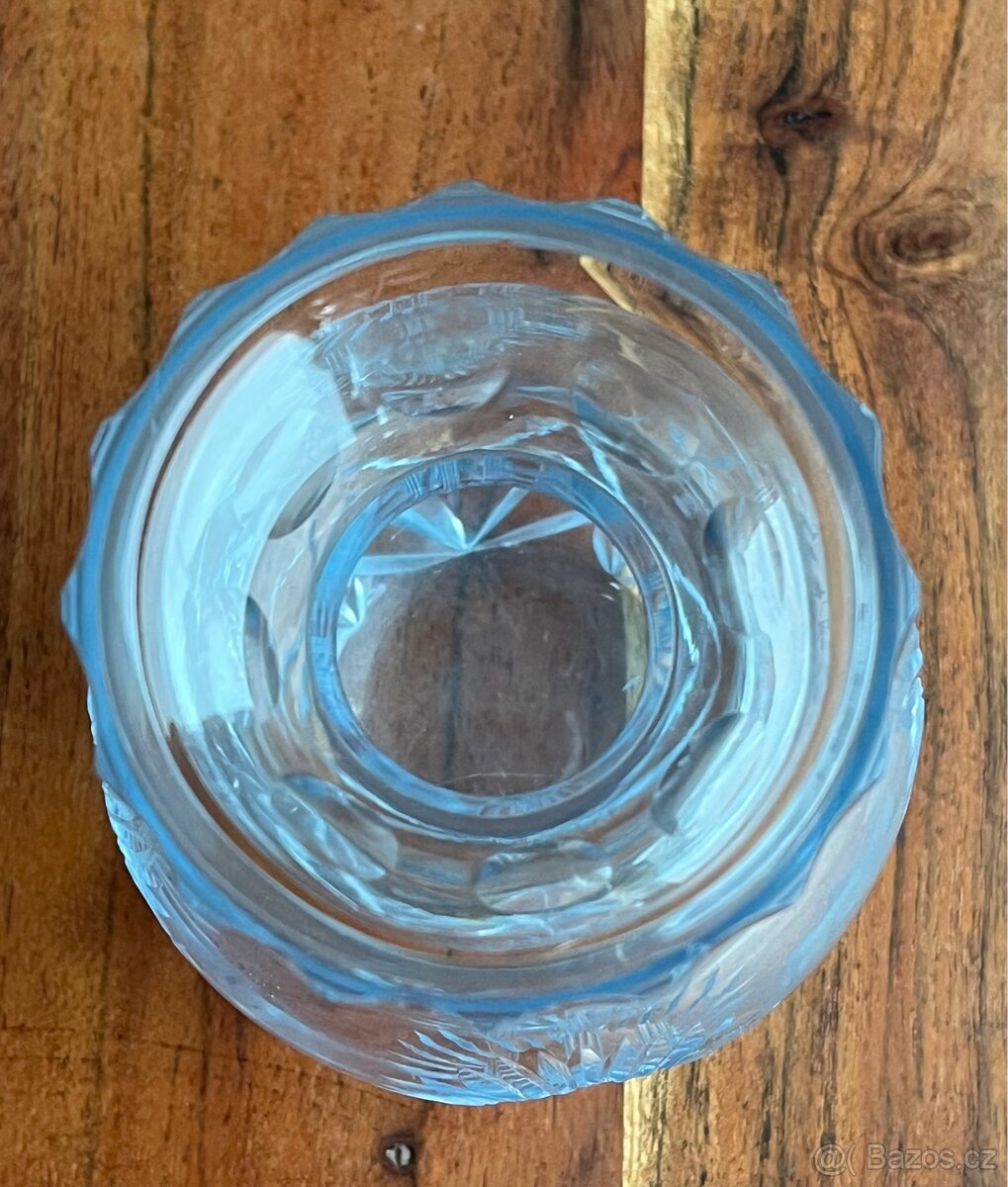 Světlemodrá broušená vázička - 3