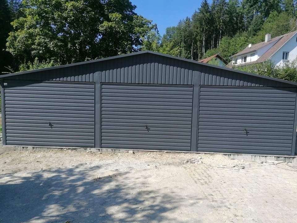 Plechová garáž 9x5m - 3