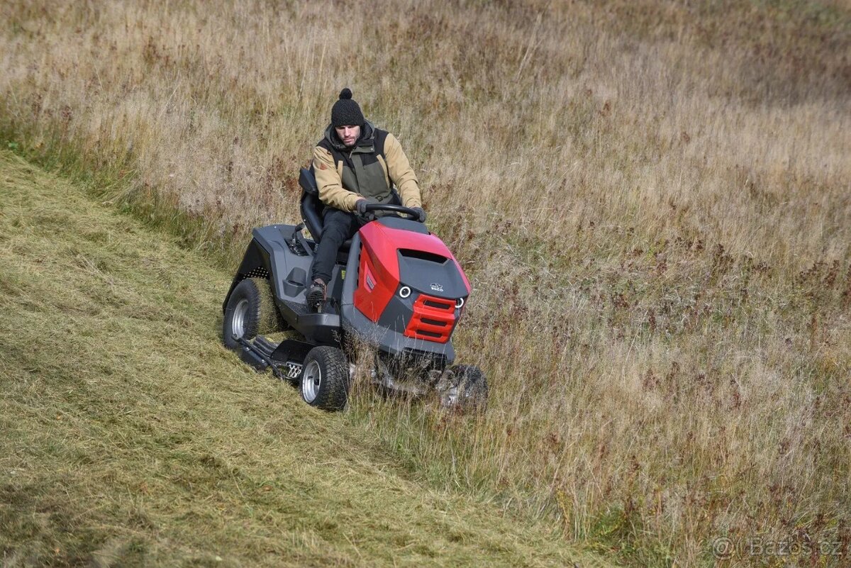 Žací traktor Seco Starjet P4 - 3