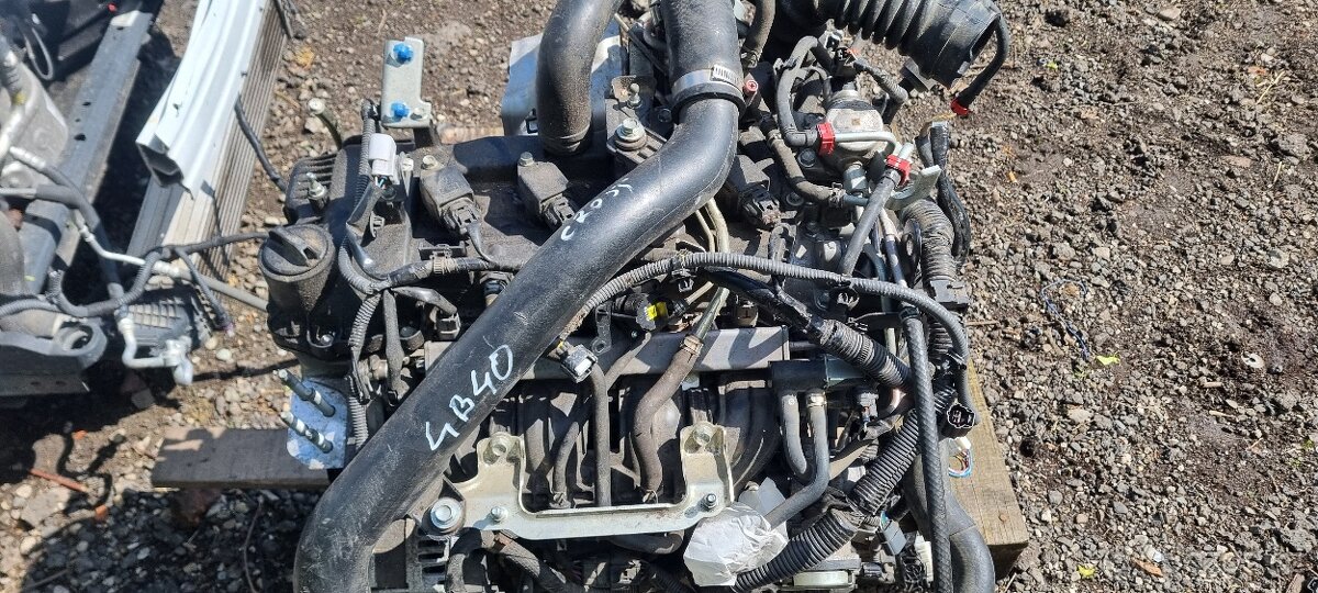 Motor mitsubishi 1,5t 4B40 - 3