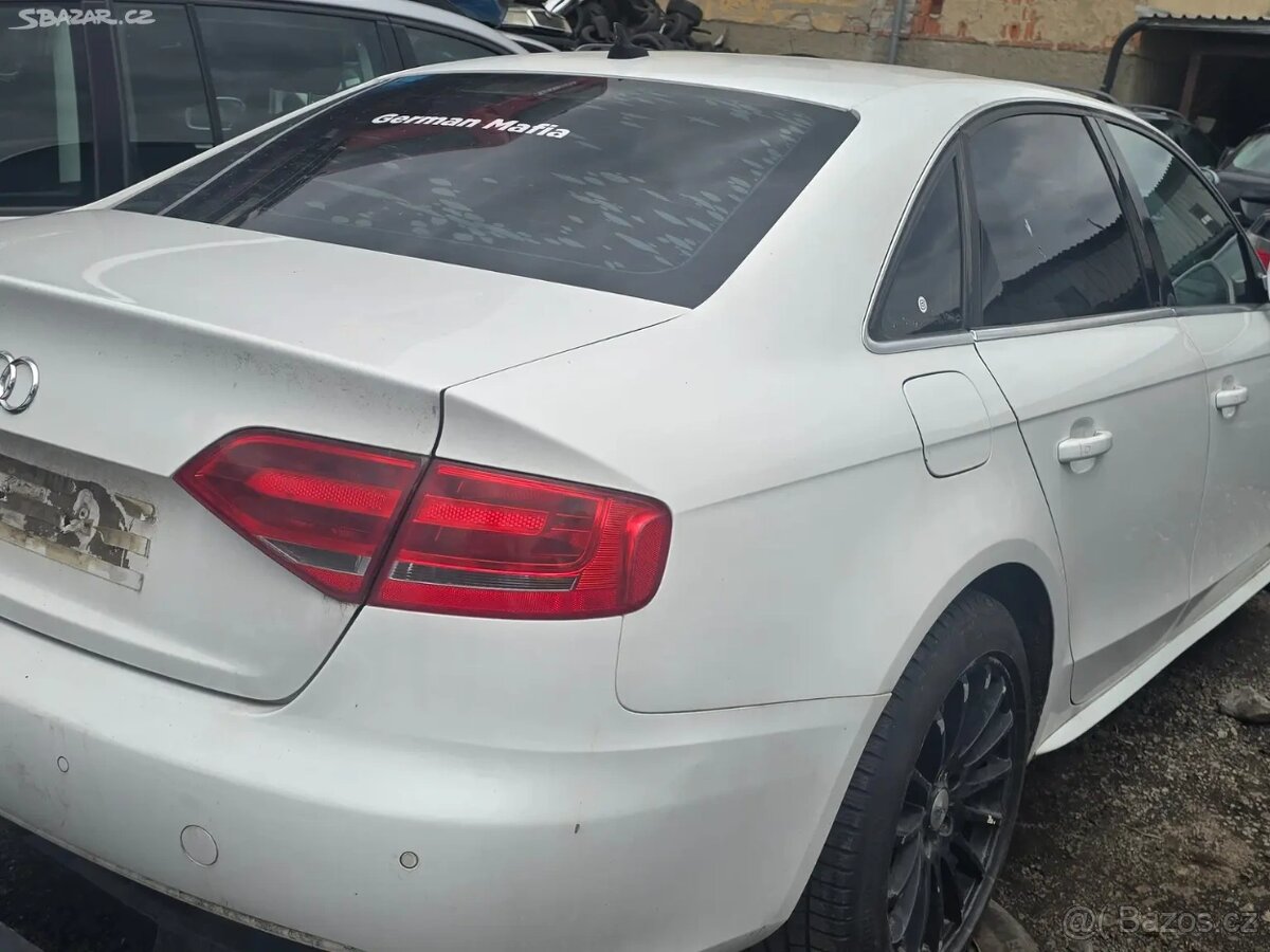 bouraná Audi A4 B8 - 3