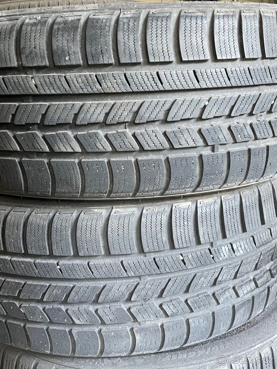 215/45R17 nexen zimni - 3