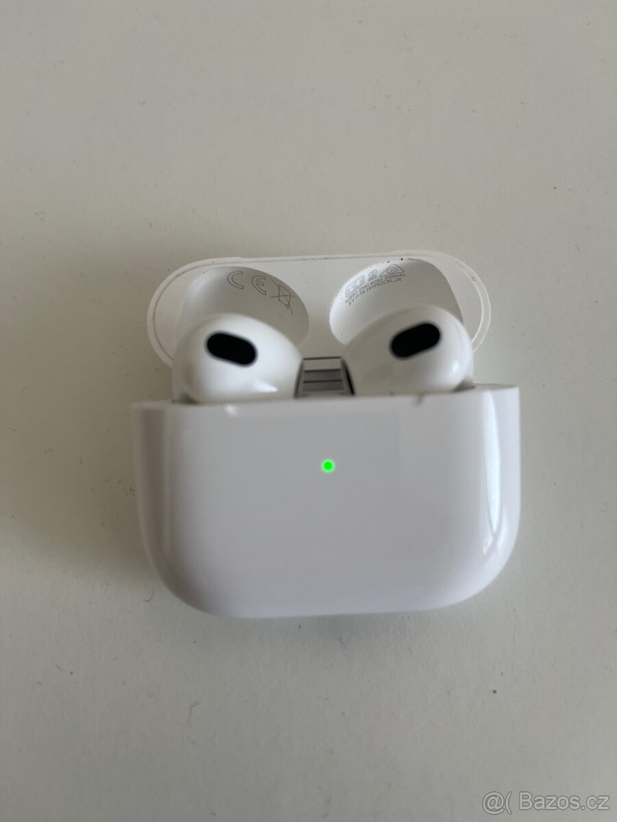 Apple AirPods (3.gen) - 3