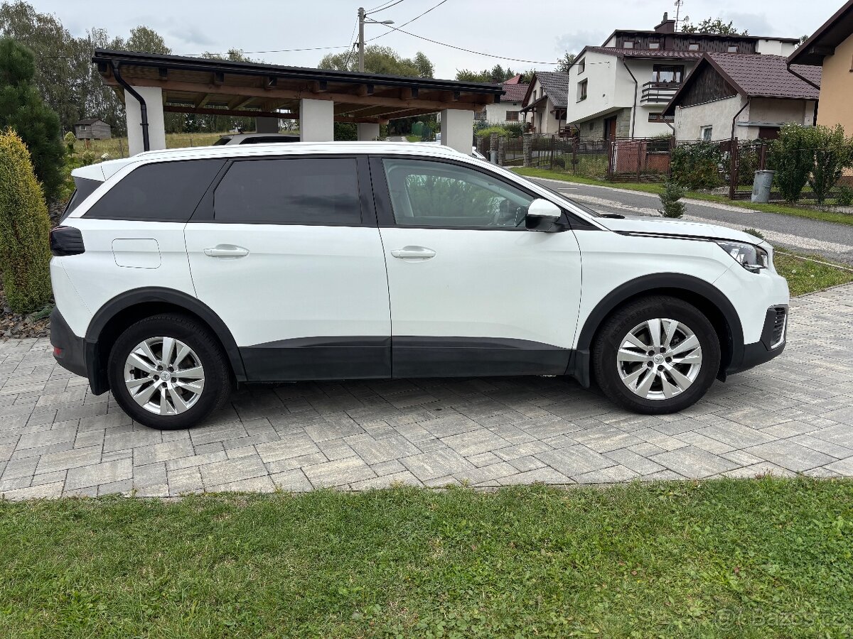 Peugeot 5008 1.2i 96kw 7 míst - 3