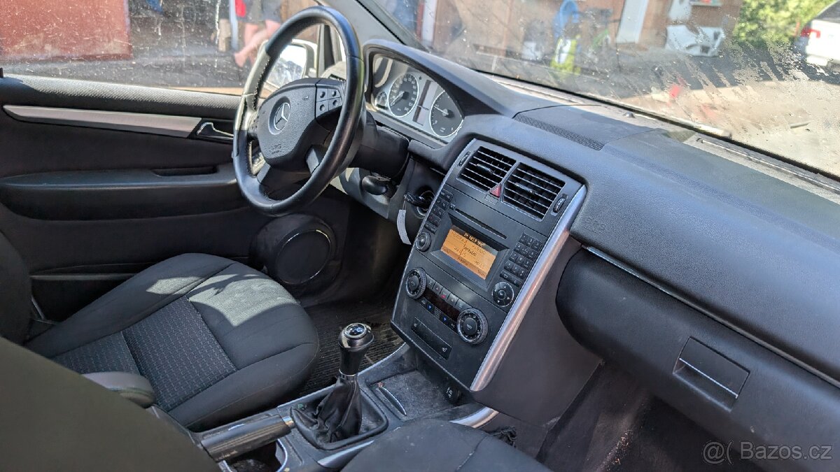 Mercedes B w245 náhradní díly - 3