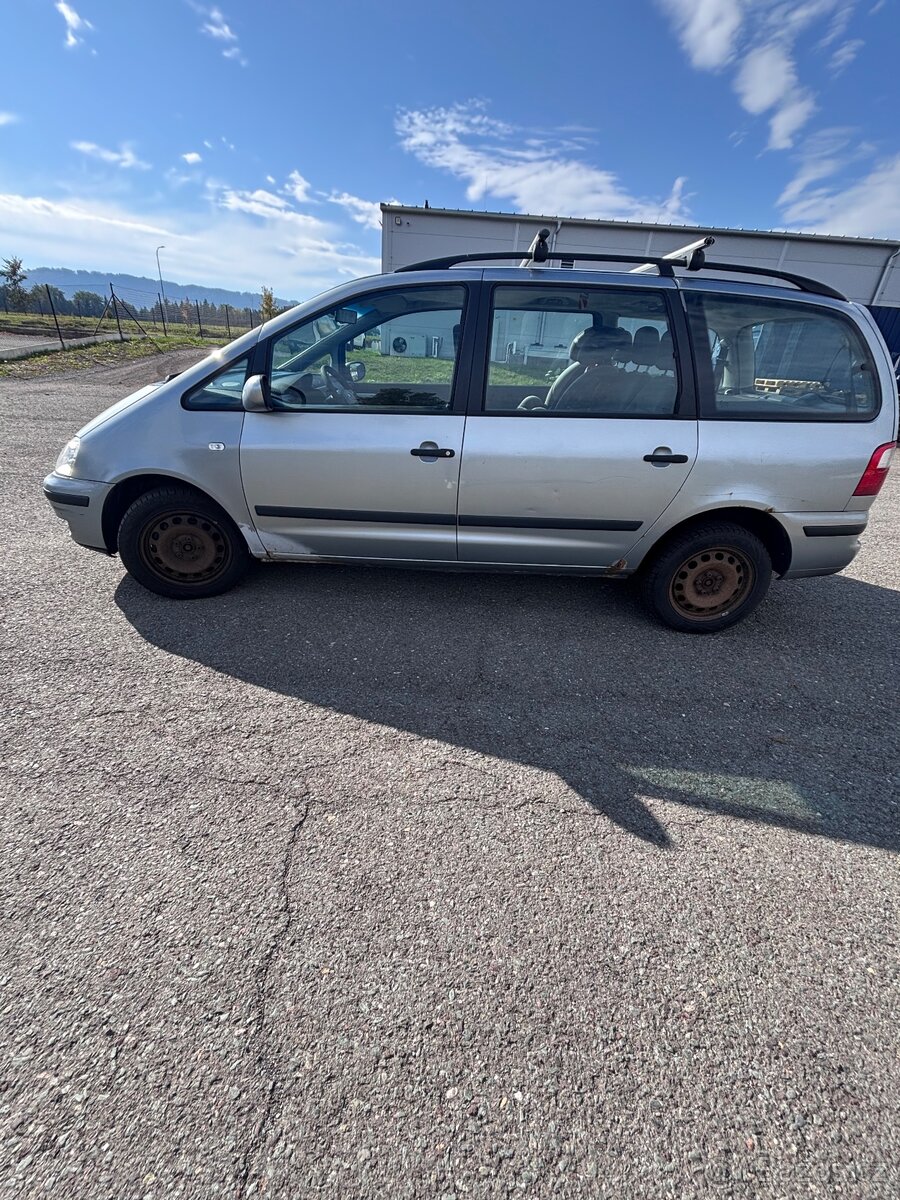 Ford Galaxy - 3