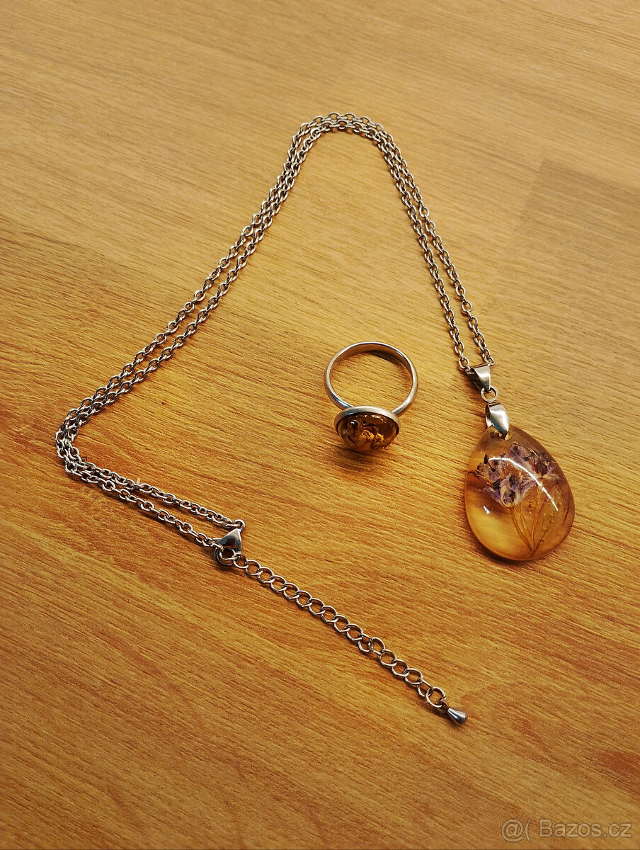 různé šperky a doplňky - 3