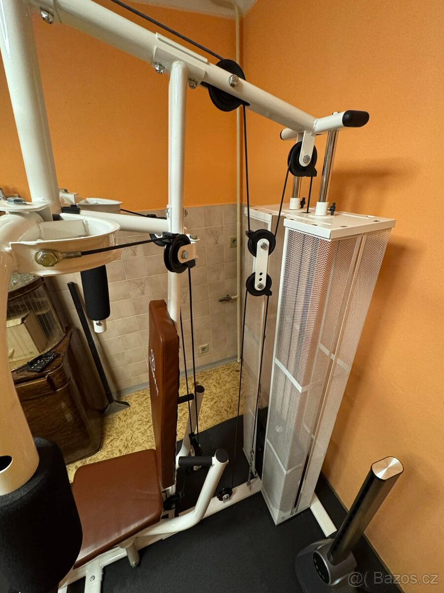 Posilovací věž - 3