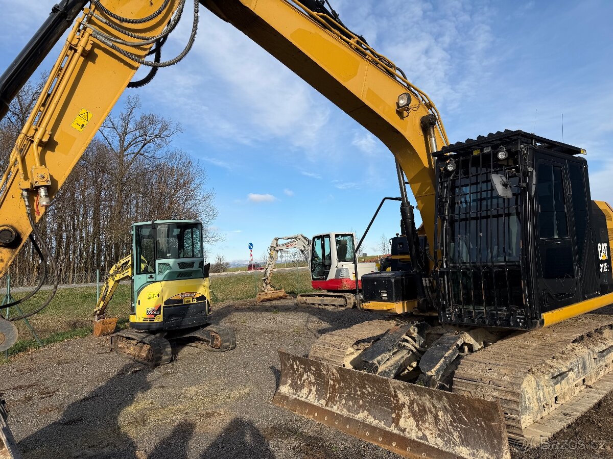 Pásový bagr CAT 312 EL - 3