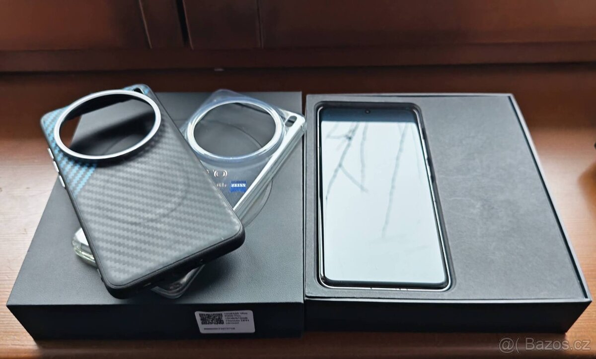 Zánovní VIVO X200 PRO 5G 16 /512 GB TITANIUM - 3